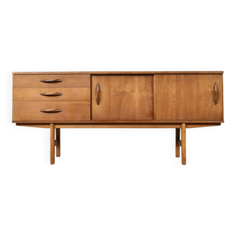 Stylish Vintage Midcentury 'Avalon' Teak Sideboard / Dresser. Delivery. Modern Danish Style.