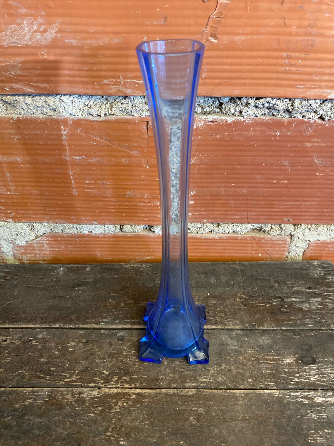 Vintage Early 20th Century Vertical Blue Glass Soliflore Vase #D755