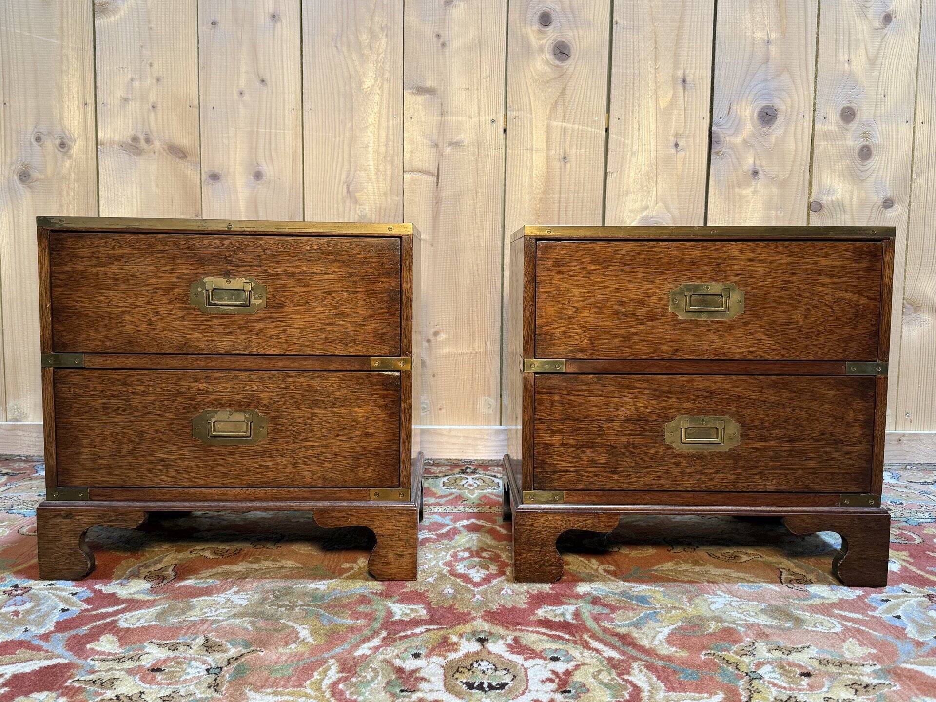 Paire de tables de chevet marine de bateau en acajou