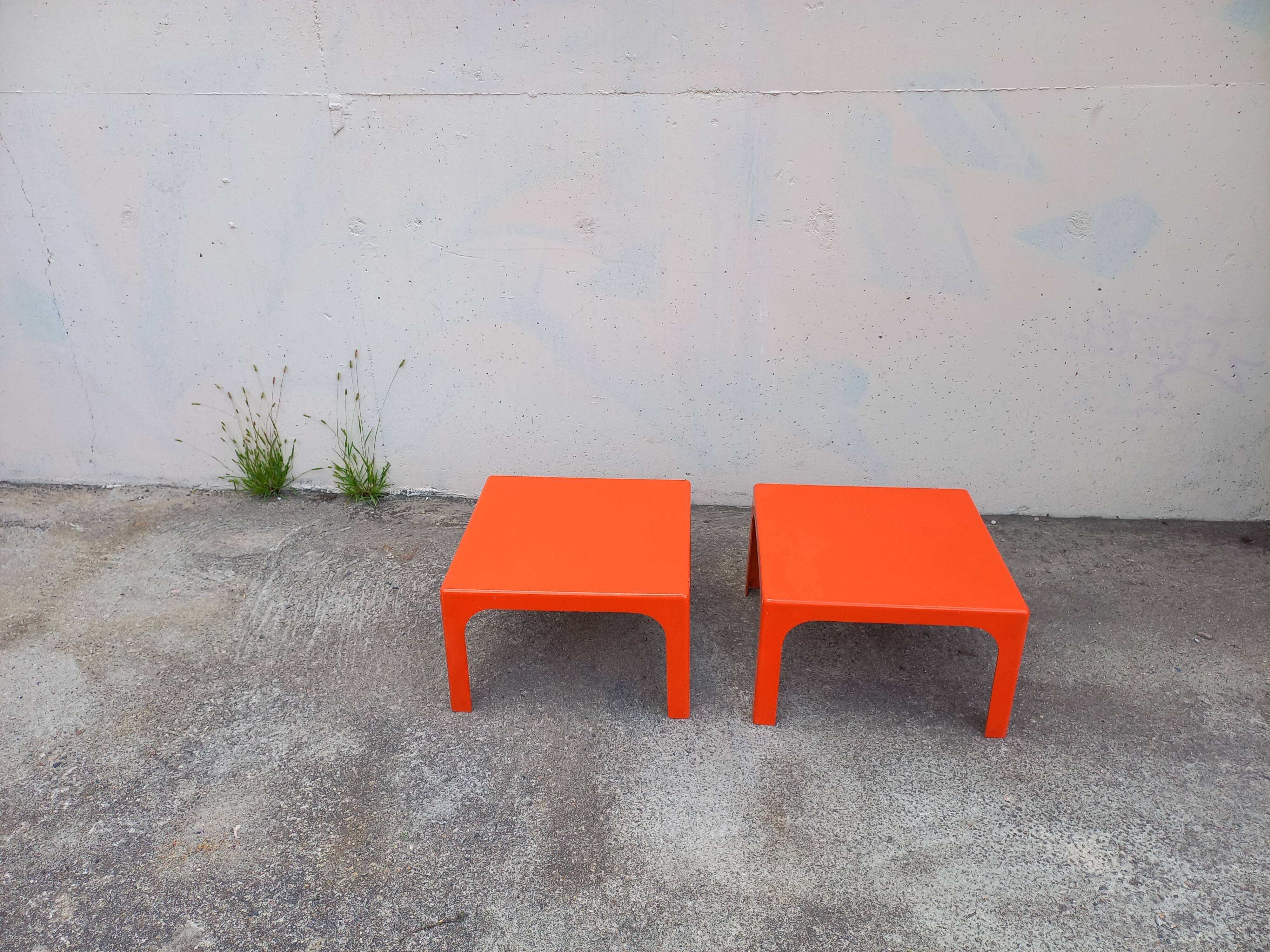 Pair of vintage coffee tables