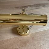 Wall light for picture lighting