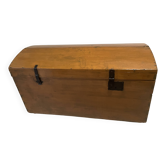 Wooden trunk/box