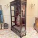 VITRINE DE PRÉSENTATION EN BOIS NOIRCI DE STYLE LOUIS XVI XIX EME SIÈC