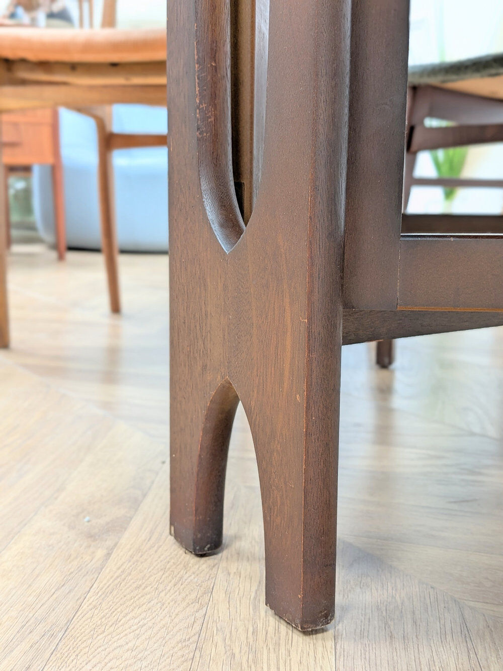 Vintage folding table in teak