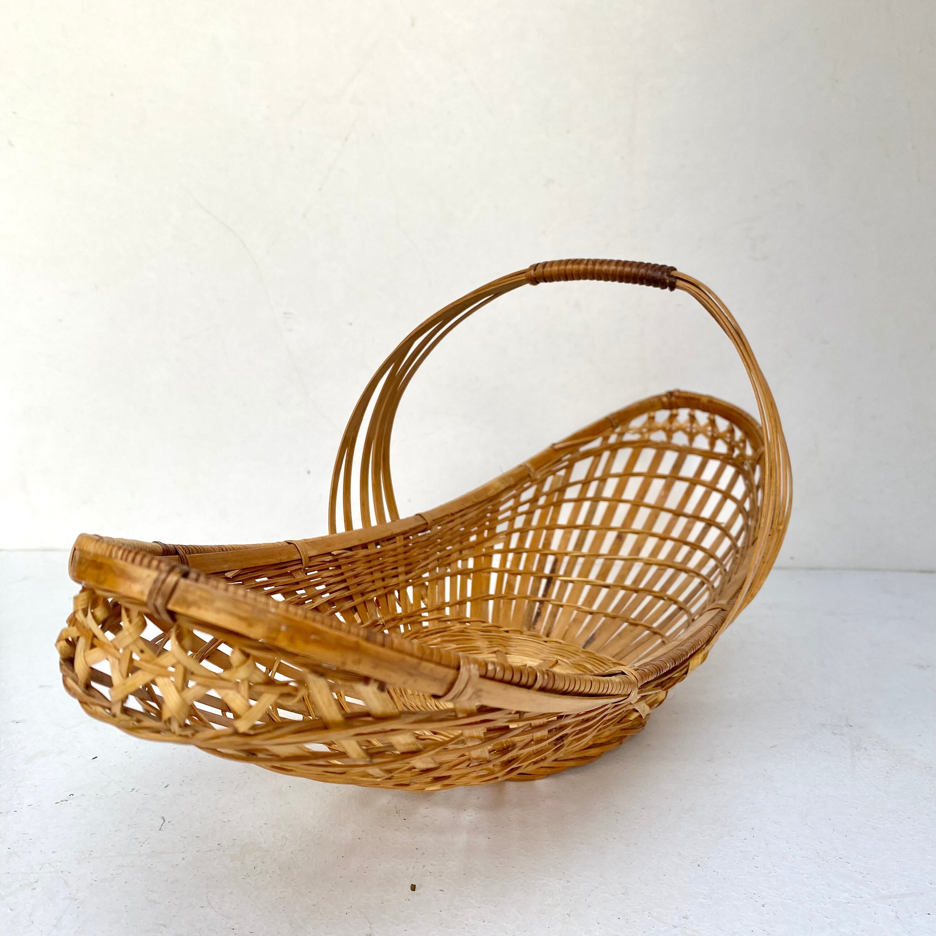 Braided bamboo fruit basket