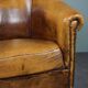Fauteuil club en cuir de mouton