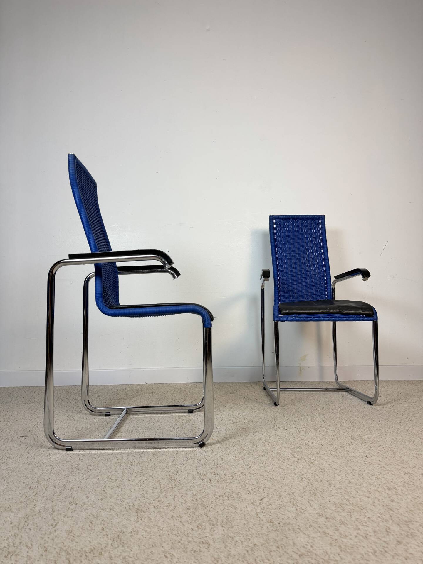 Paire de chaises Cantilever D25 Marcel Breuer pour Tecta – Bauhaus