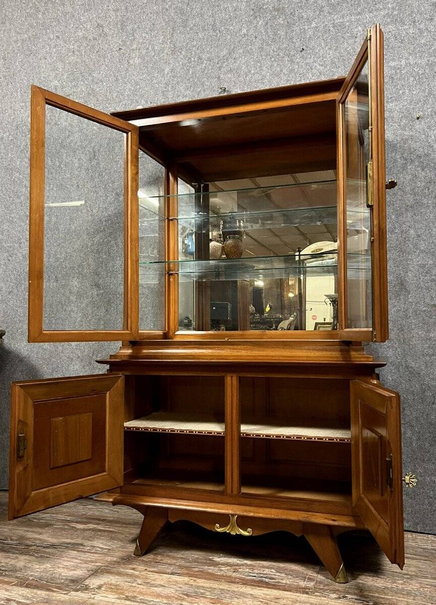 magnificent Art Deco period bookcase in light walnut circa 1930-1940