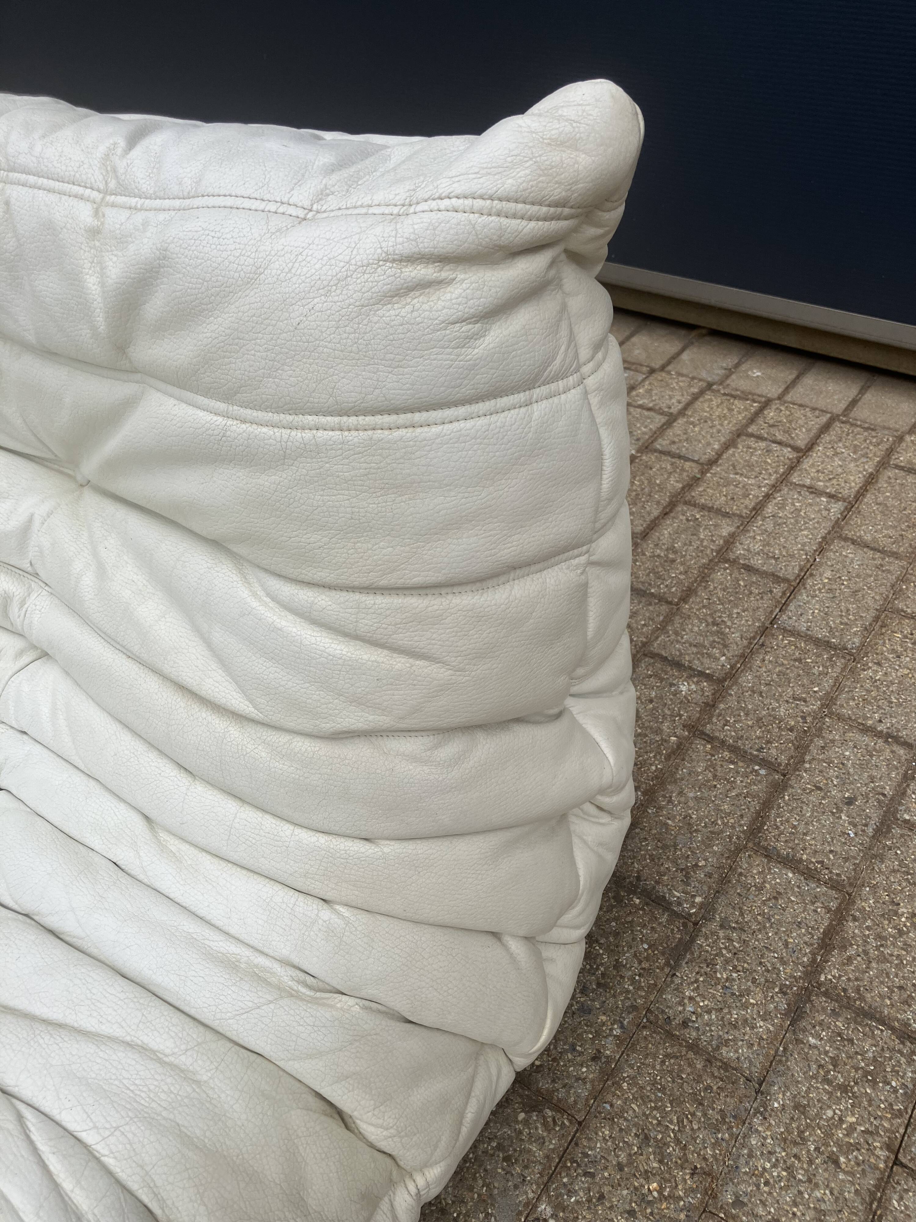 100% authentic Ligne Roset Togo 1-seater light beige leather '87