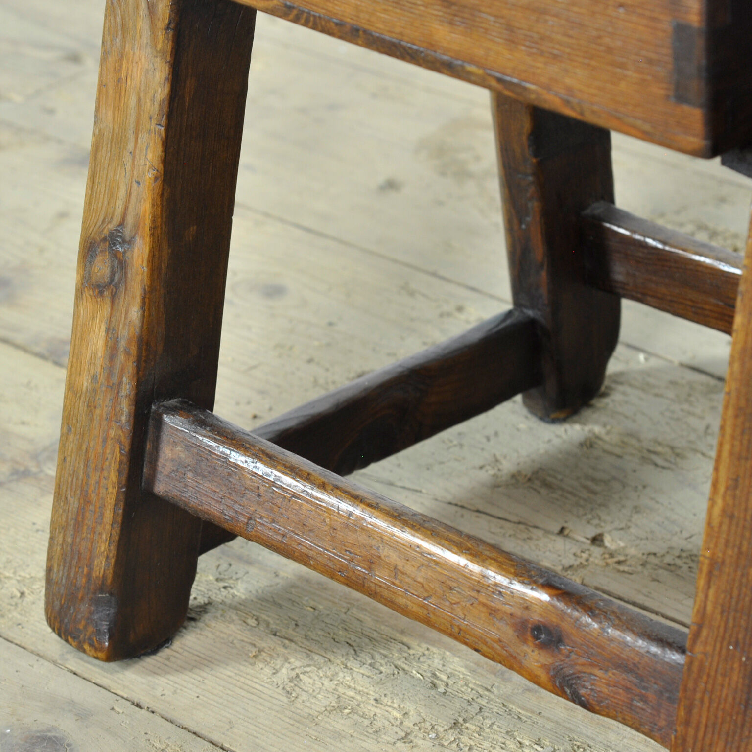 Small oak Spanish table, circa 1840