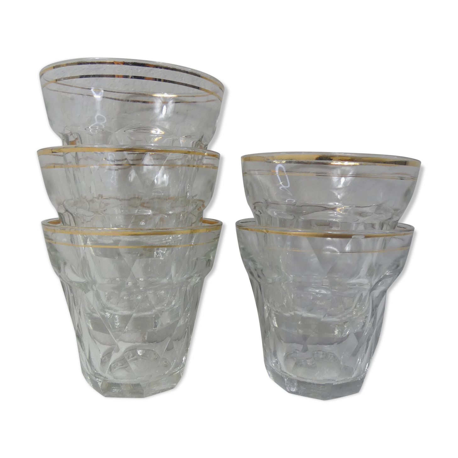 5 bistro glasses