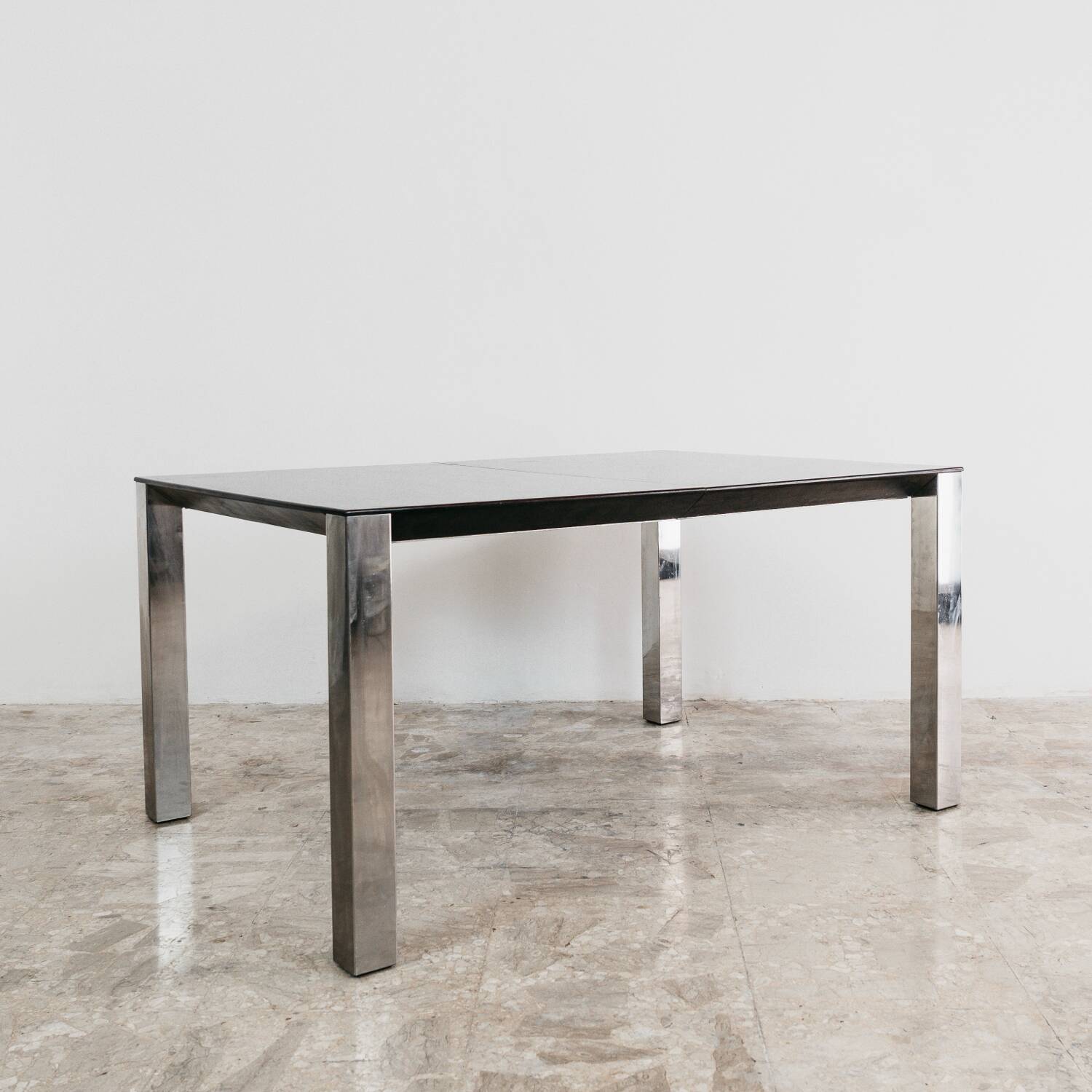 Table à manger extensible Giovanni Offredi Saporiti design années 70