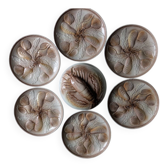 Shell service in slipware