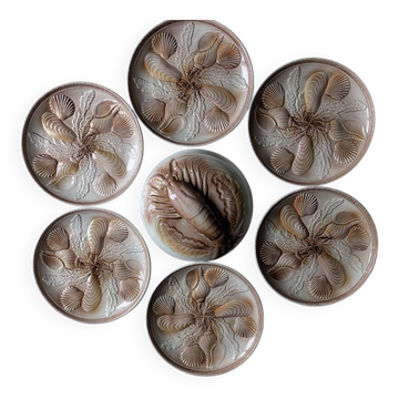 Shell service in slipware