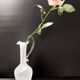 Vase, pichet en verre de Murano avec cannes blanches et transparentes, Italie