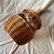Panier en osier vintage