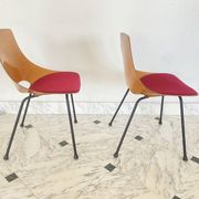 Paire de chaises tonneau par Pierre Guariche pour Steiner, années 50.