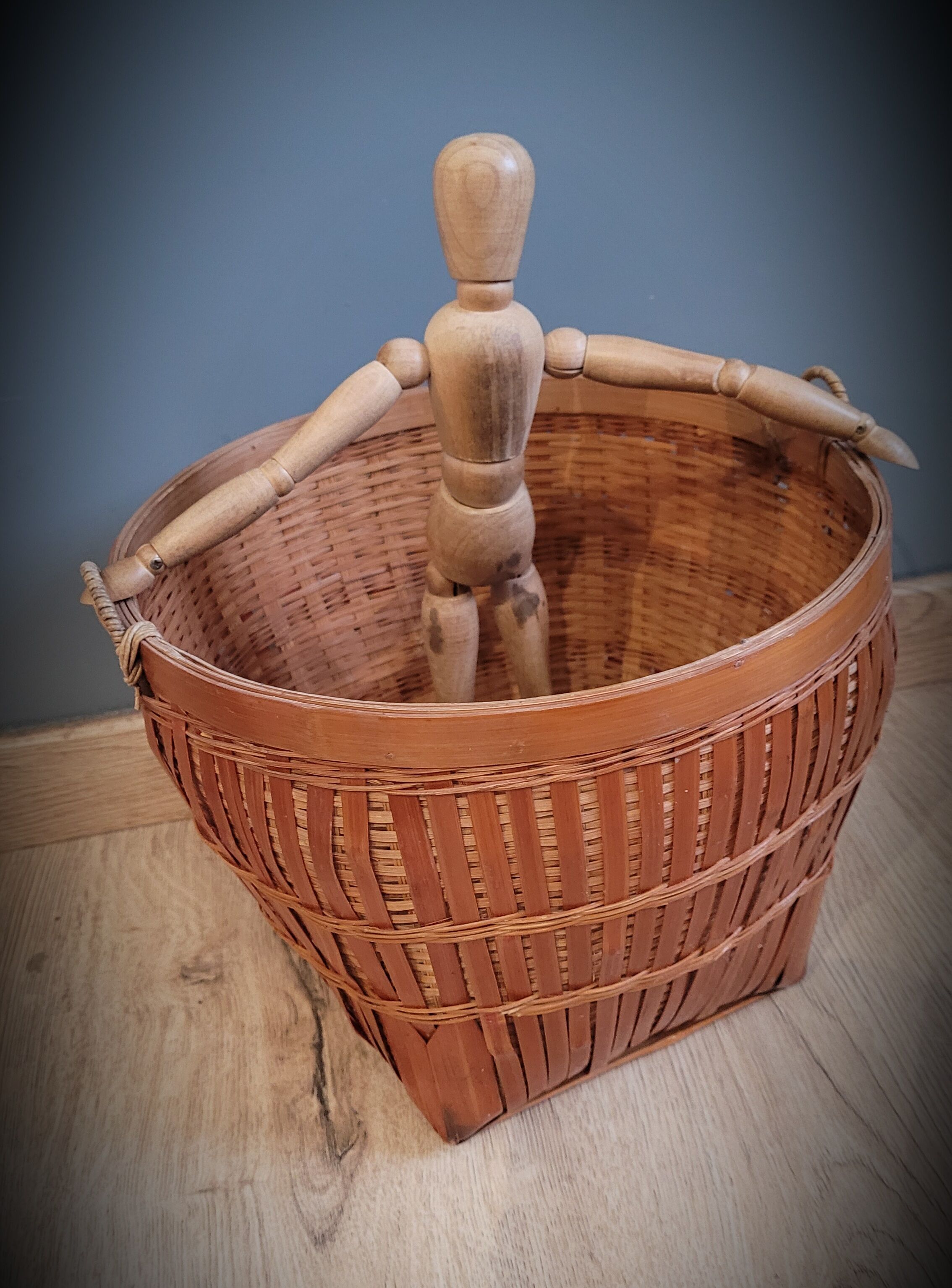 Rattan basket 1
