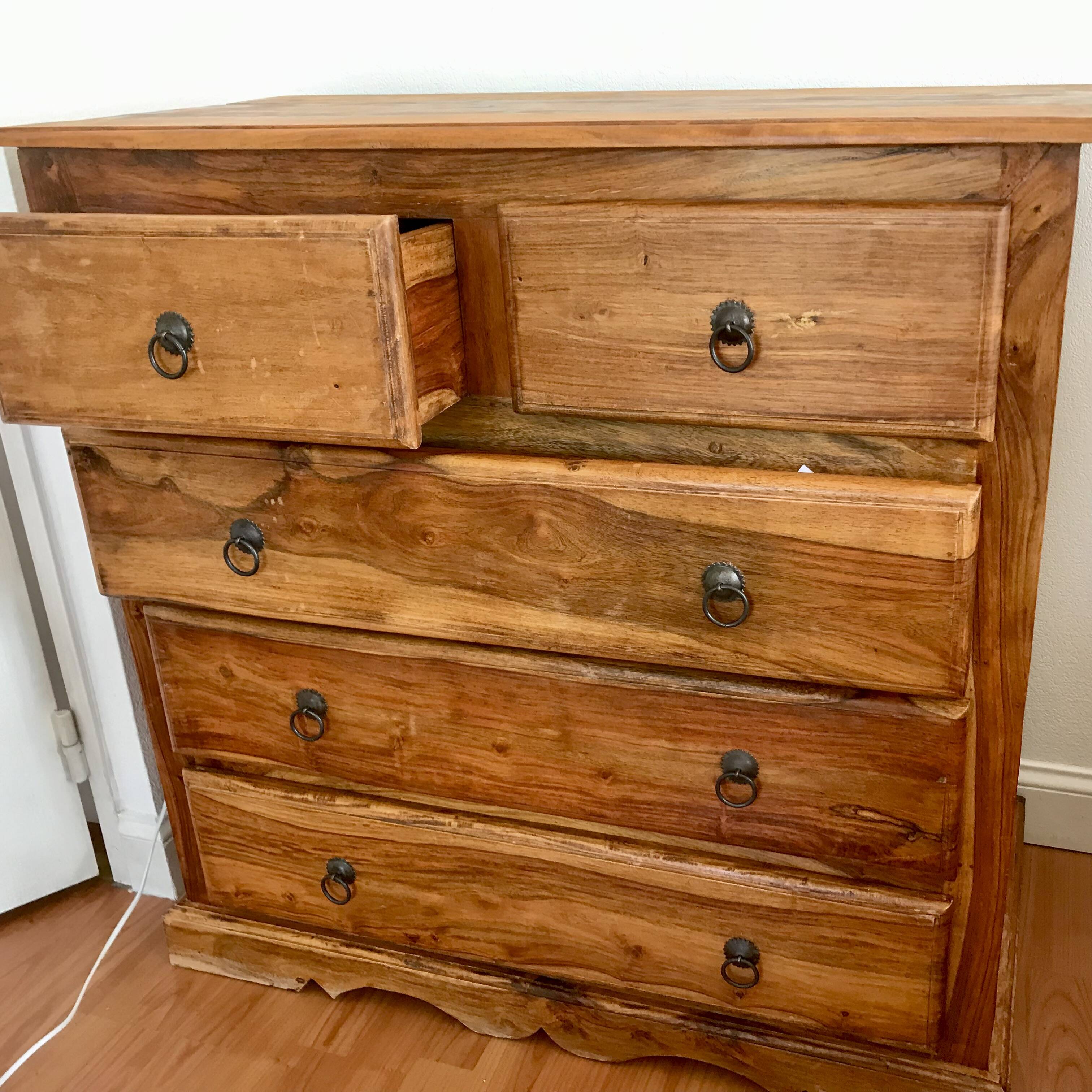 Indian "Jali" commode in solid rosewood (Sheesham)