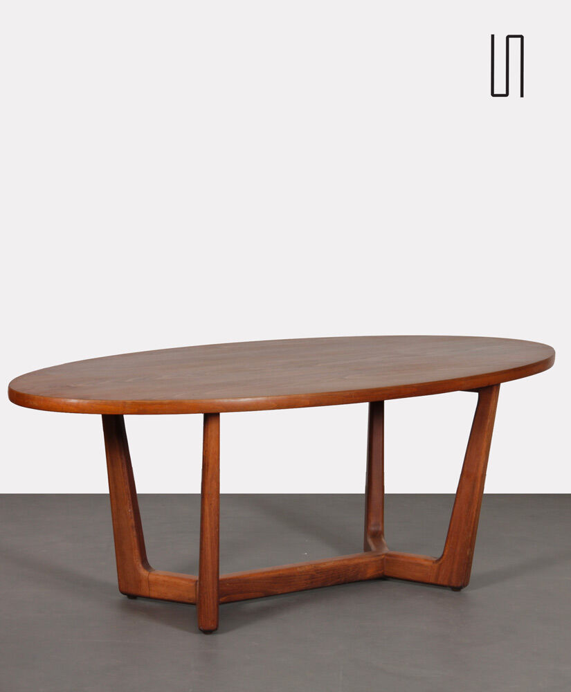 Czechoslovak Venesa coffee table for Dřevotvar, 1970