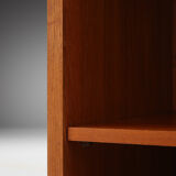 Mid-century cabinet/bookcase Ca.1960