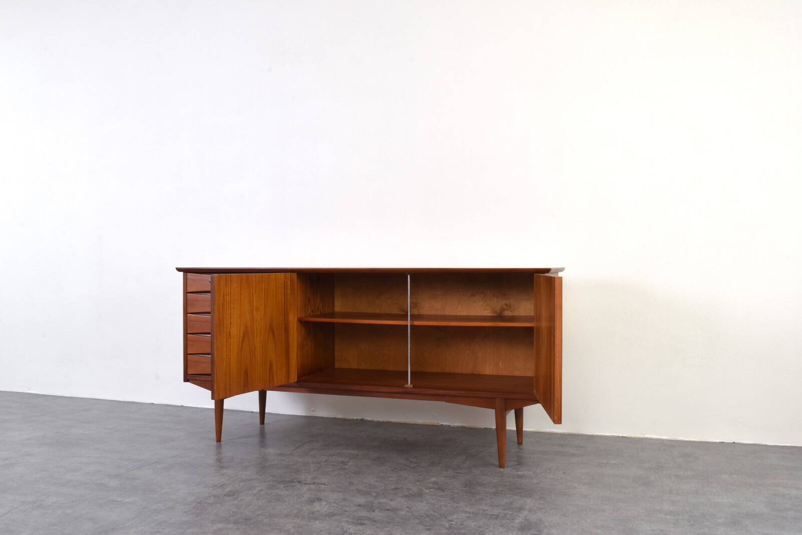 Teak enfilade from the mid-century by Frederik Kayser, 1960s.
