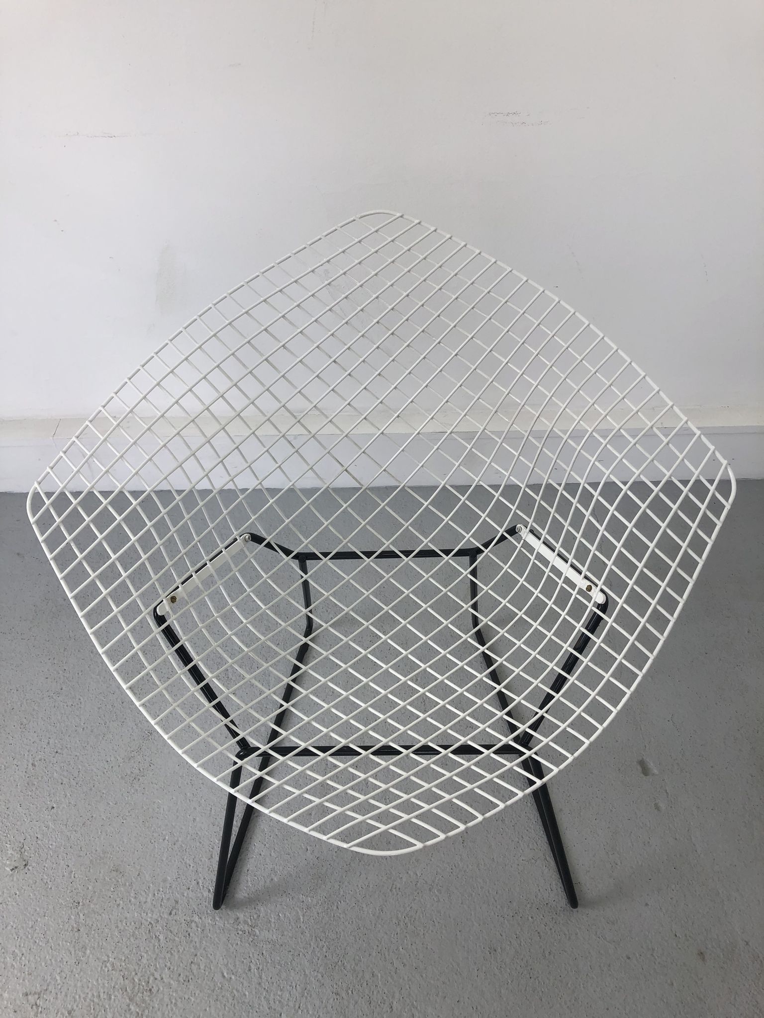 Vintage Diamond 421 Lounge Chair by Harry Bertoia for Knoll International
