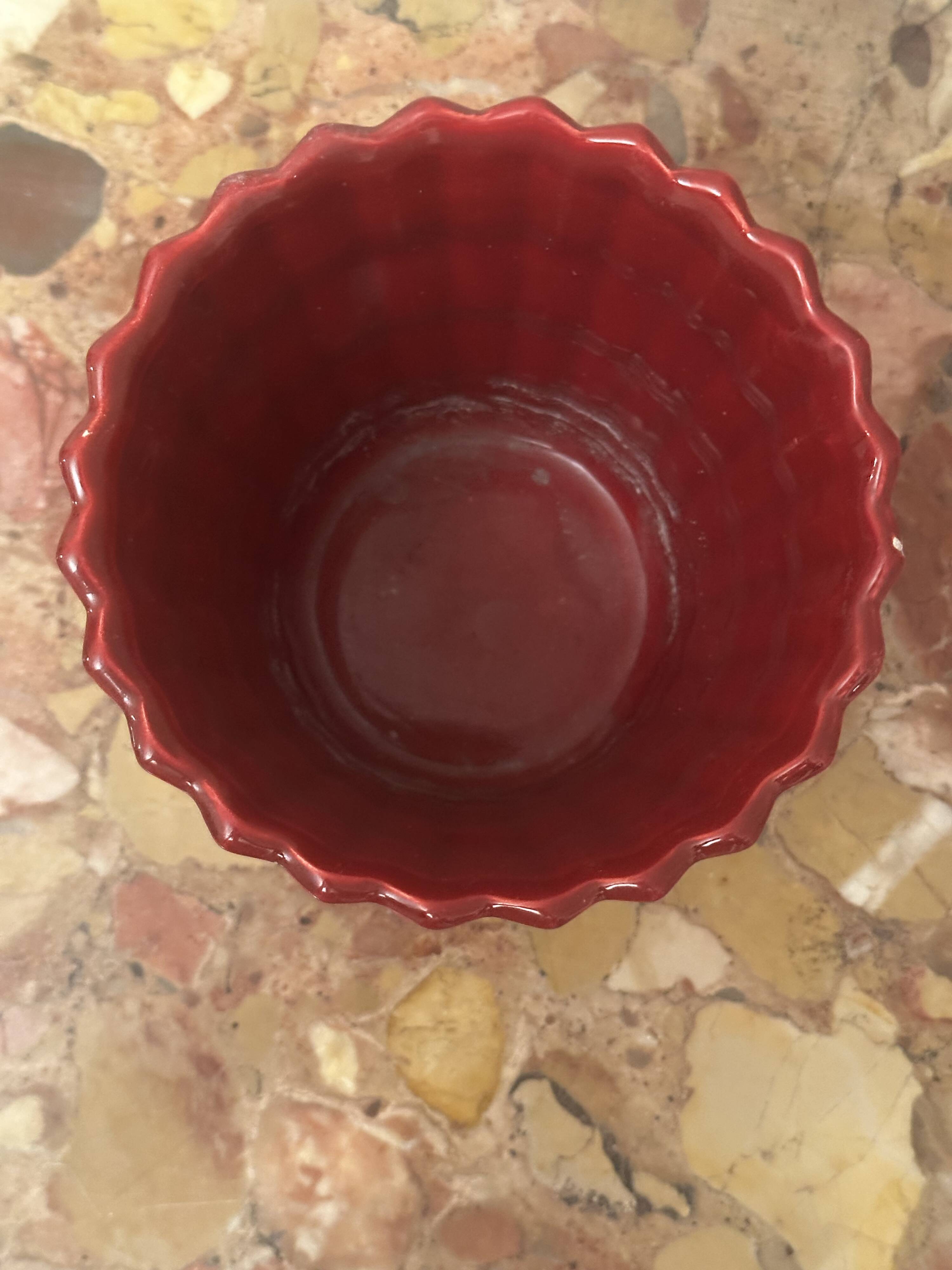 1950s Pleated Ceramic Cache Pot Bordeaux St-Clement H11/D14