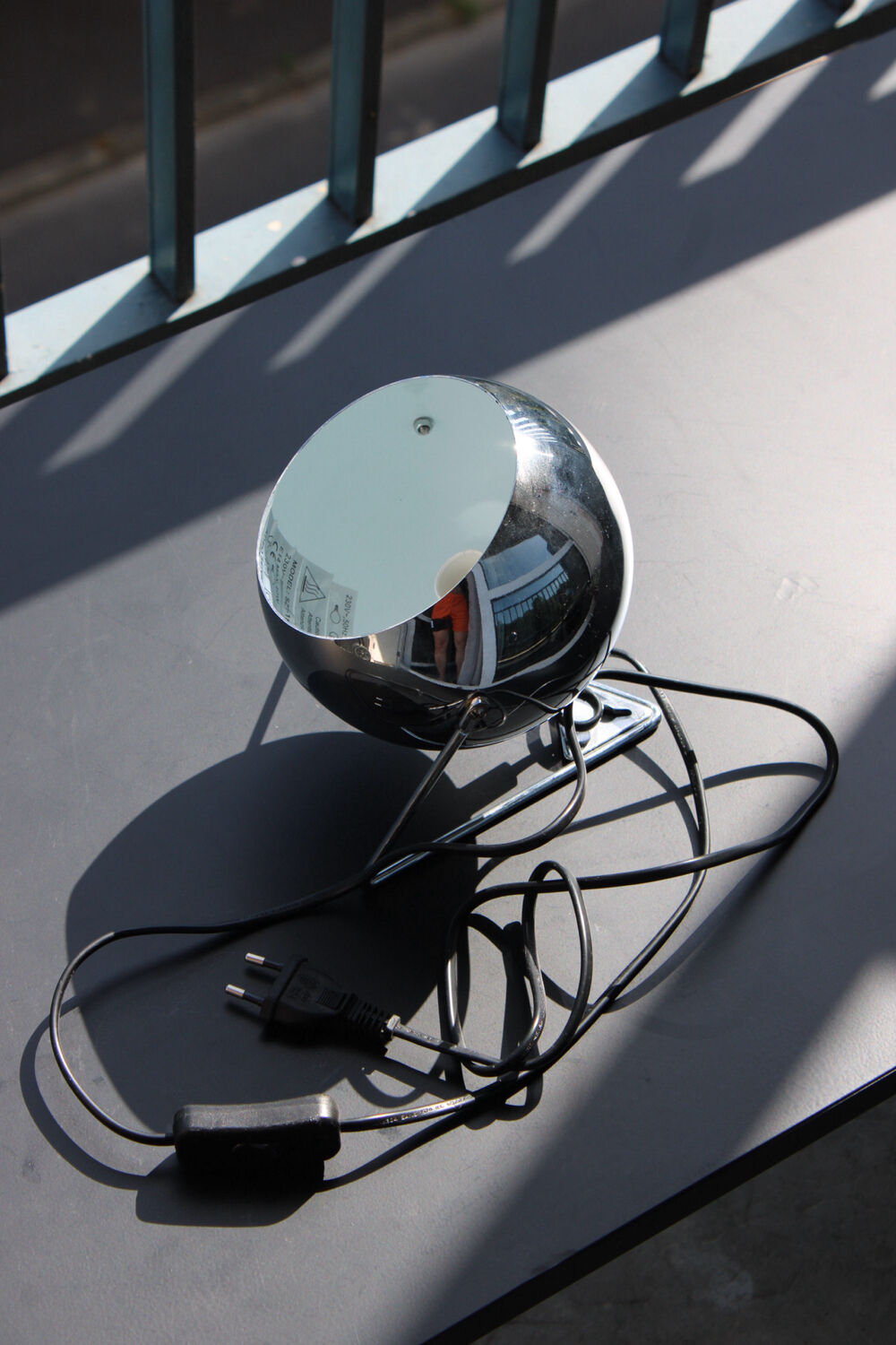 Eyeball Chrome Lamp - Space Age design