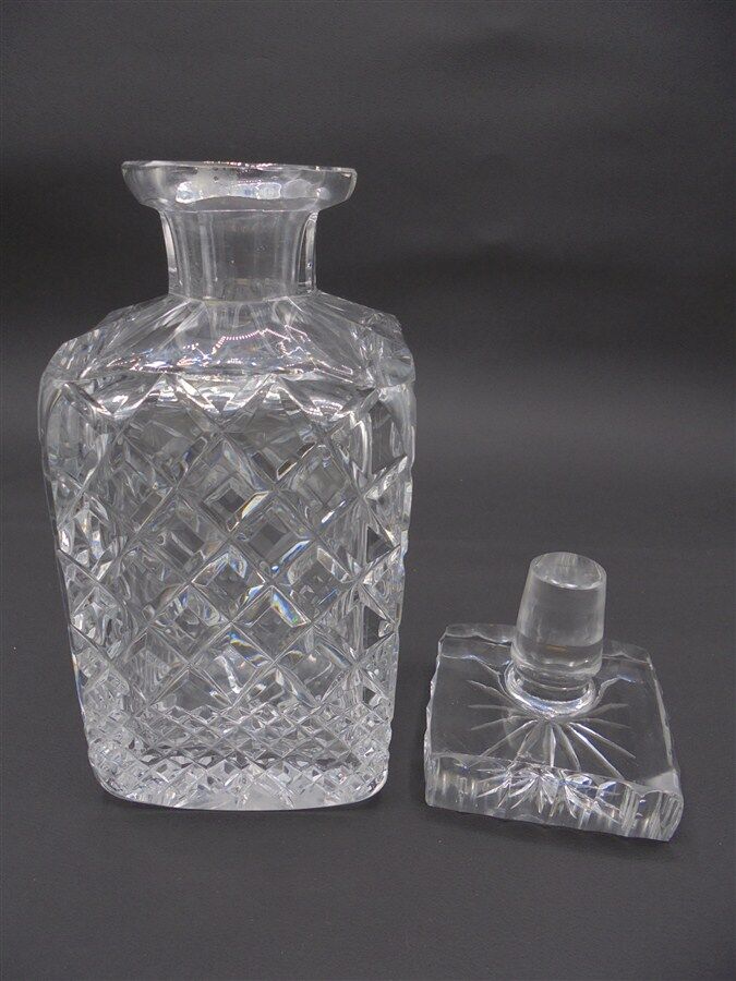 Whisky glass service