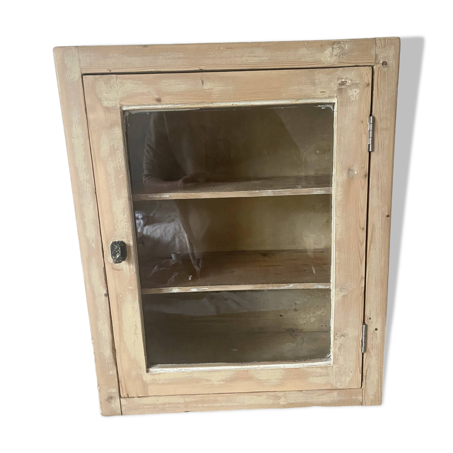 Armoire murale , vitrine à suspendre