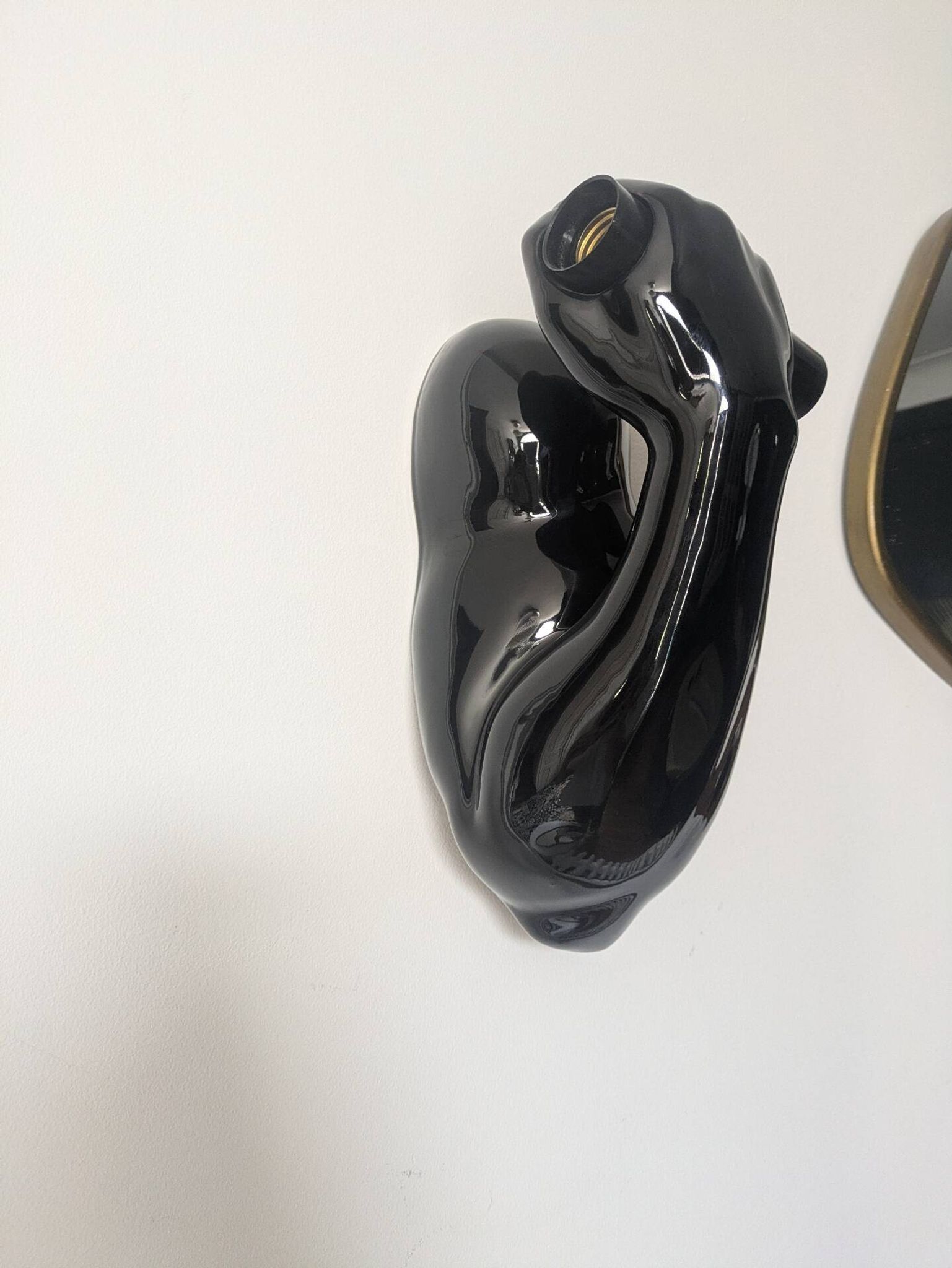 "Haltere" ceramic enamel wall light by Jean Claude Peiré from the 1980s.