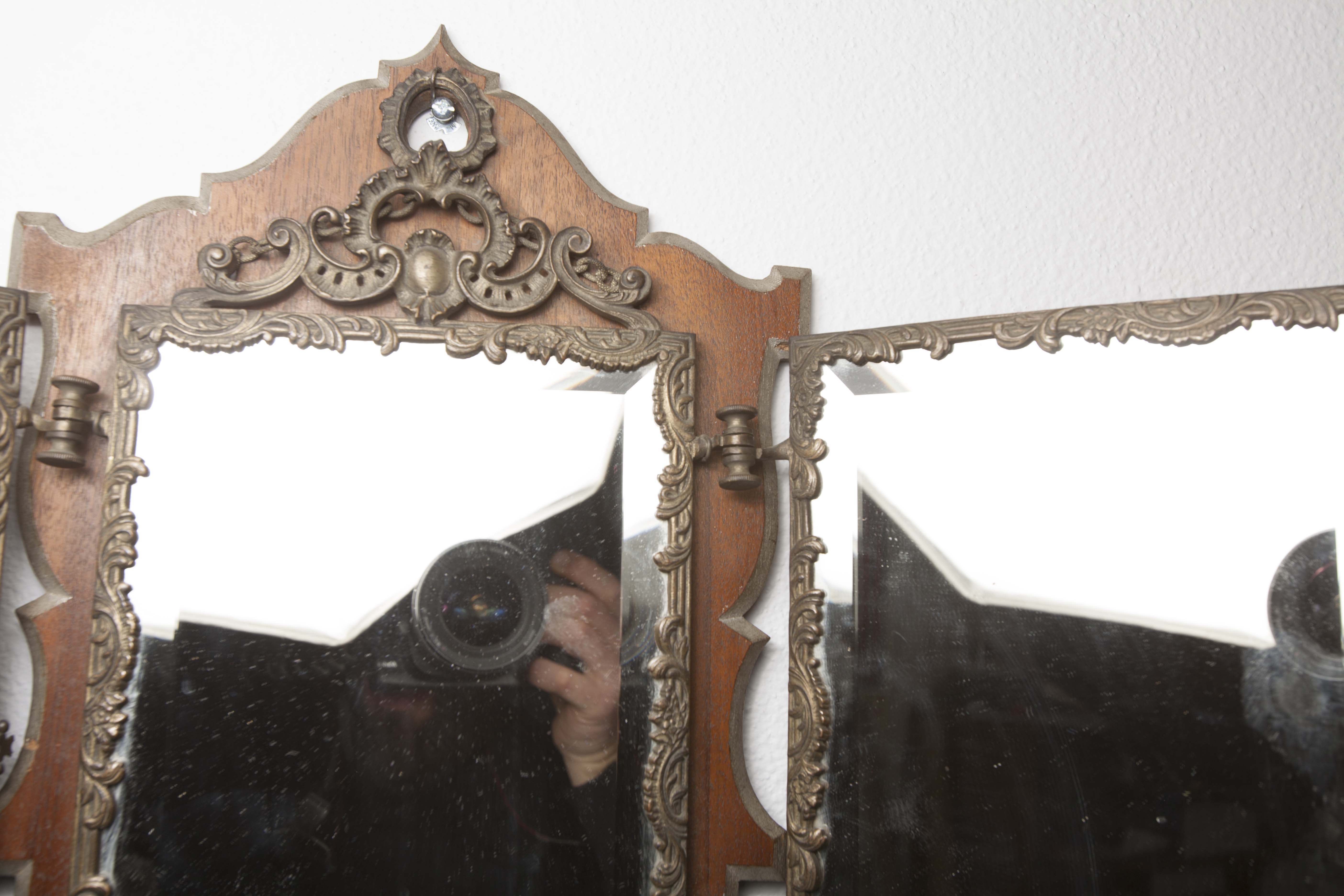 Mirror triptych from the 1940s on base 62x40cm