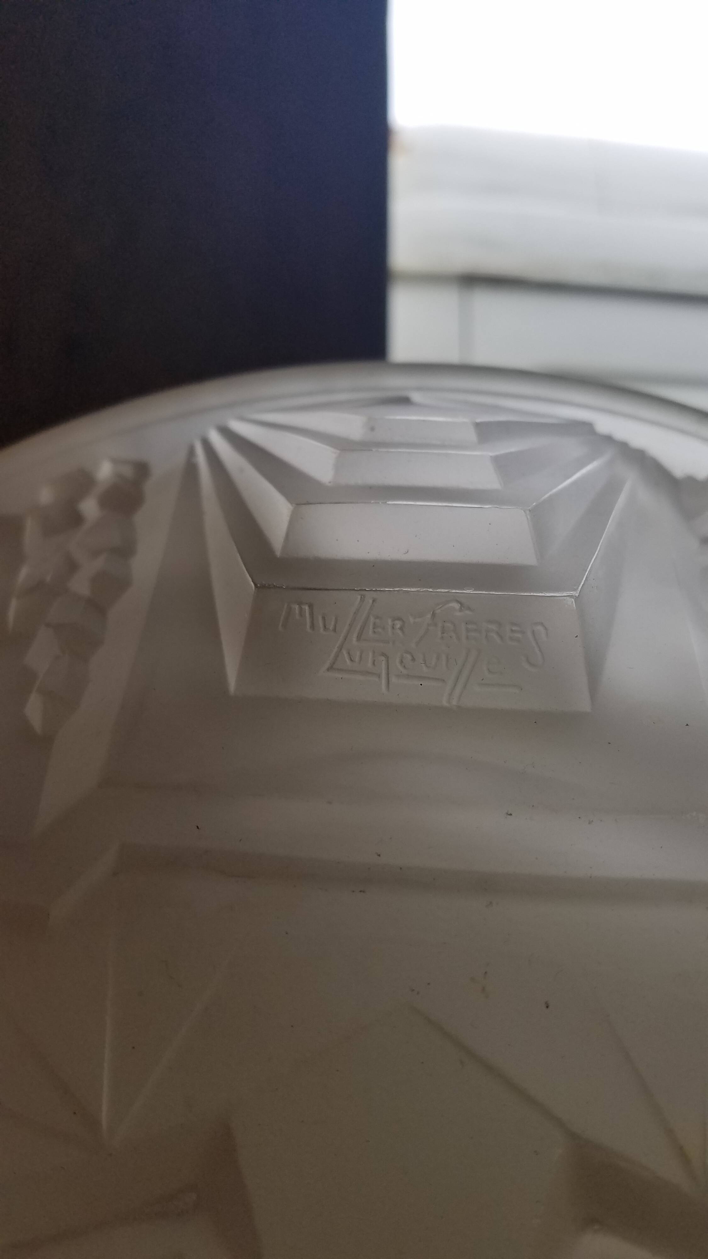 Glass pase hanging signed Muller brothers