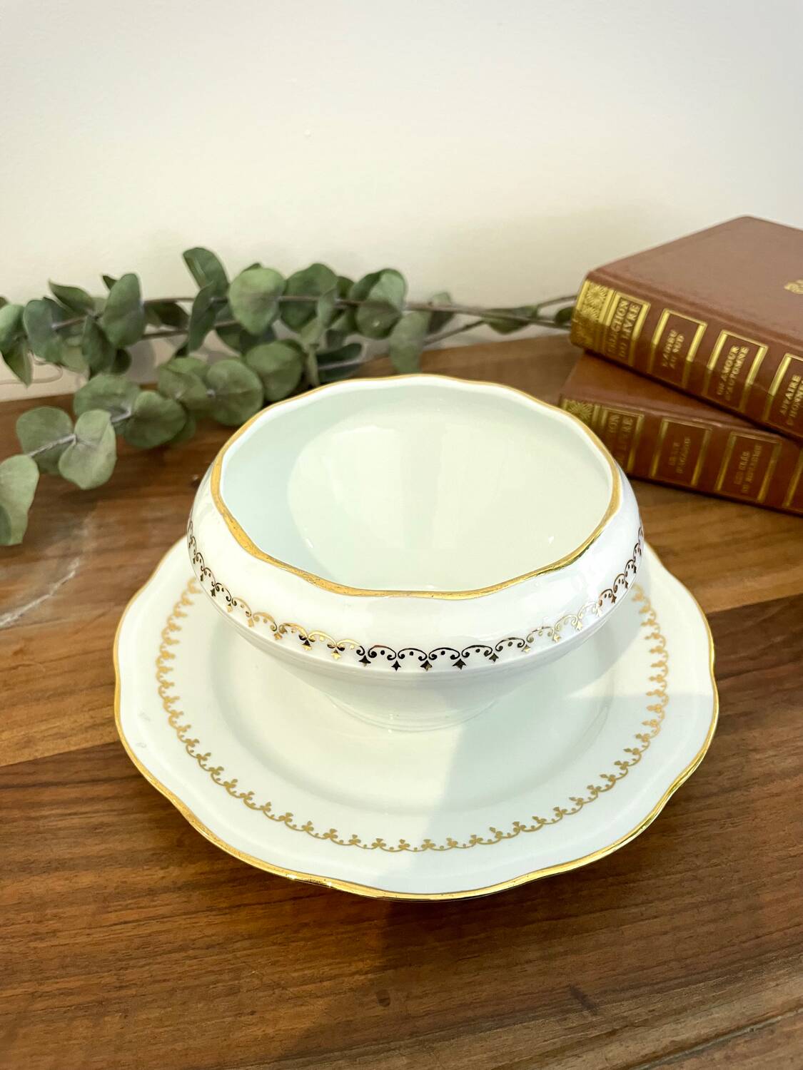 SEP porcelain gravy boat