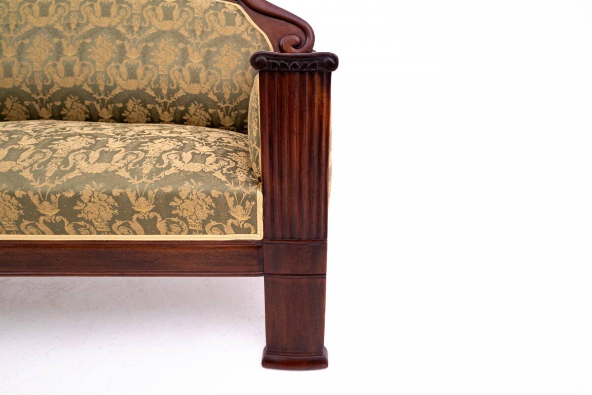 Antique Biedermeier living room set from around 1870.