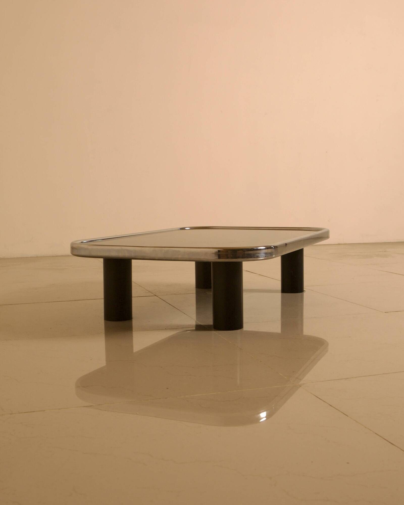Italian coffee table from the 1970s, in the style of Willy Rizzo.