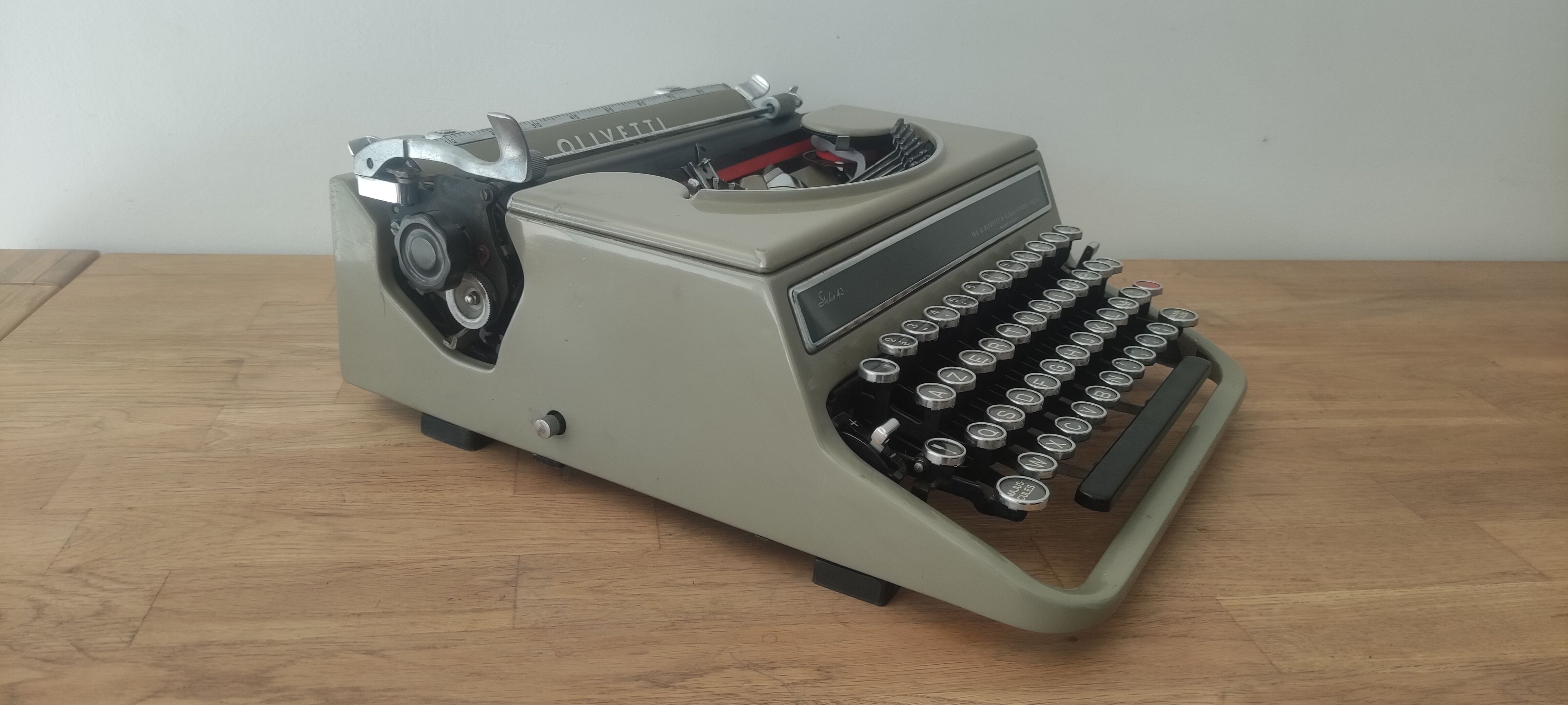 Olivetti Functional typewriter