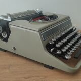 Olivetti Functional typewriter