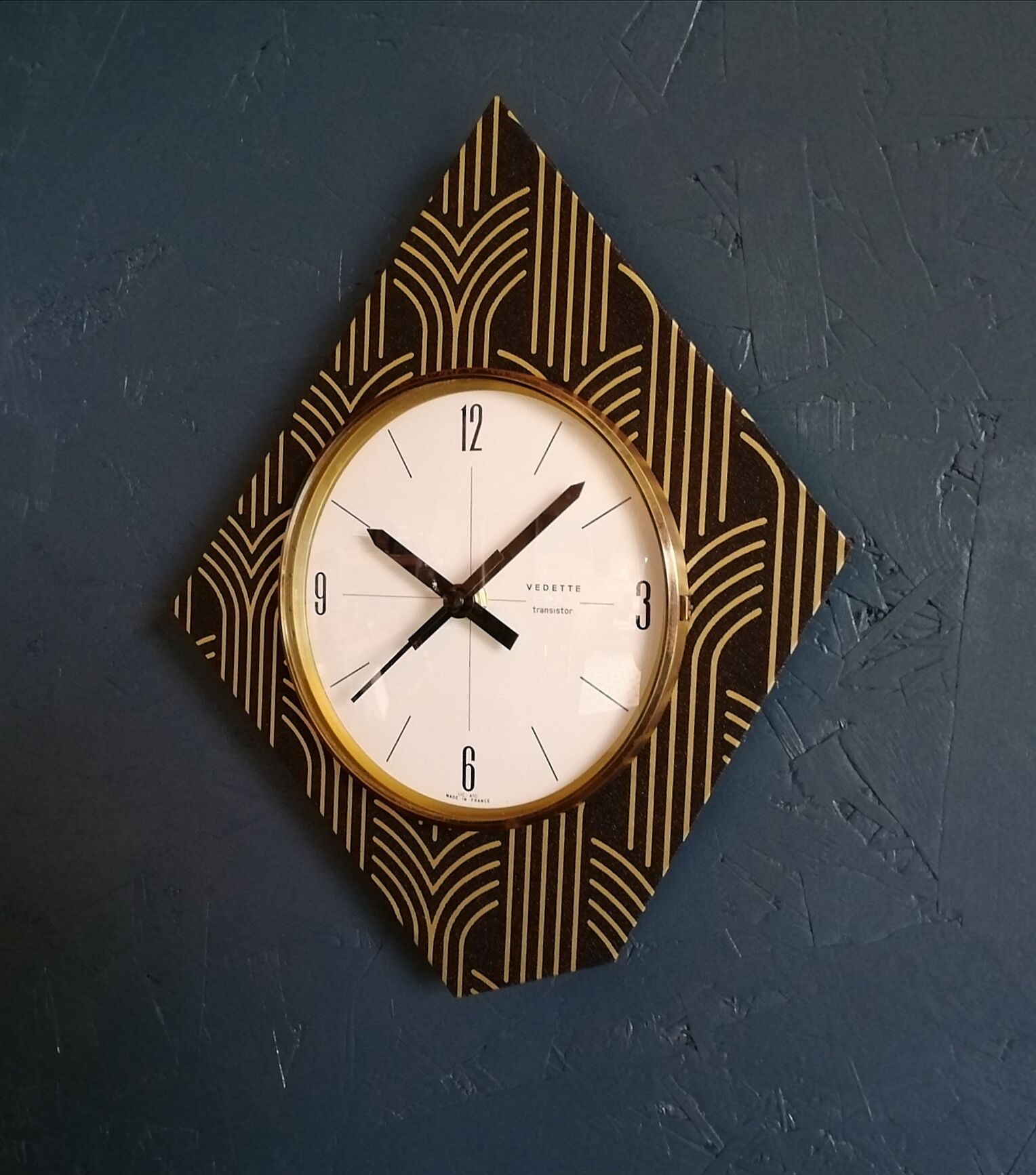 Vintage clock, "Vedette" wall clock