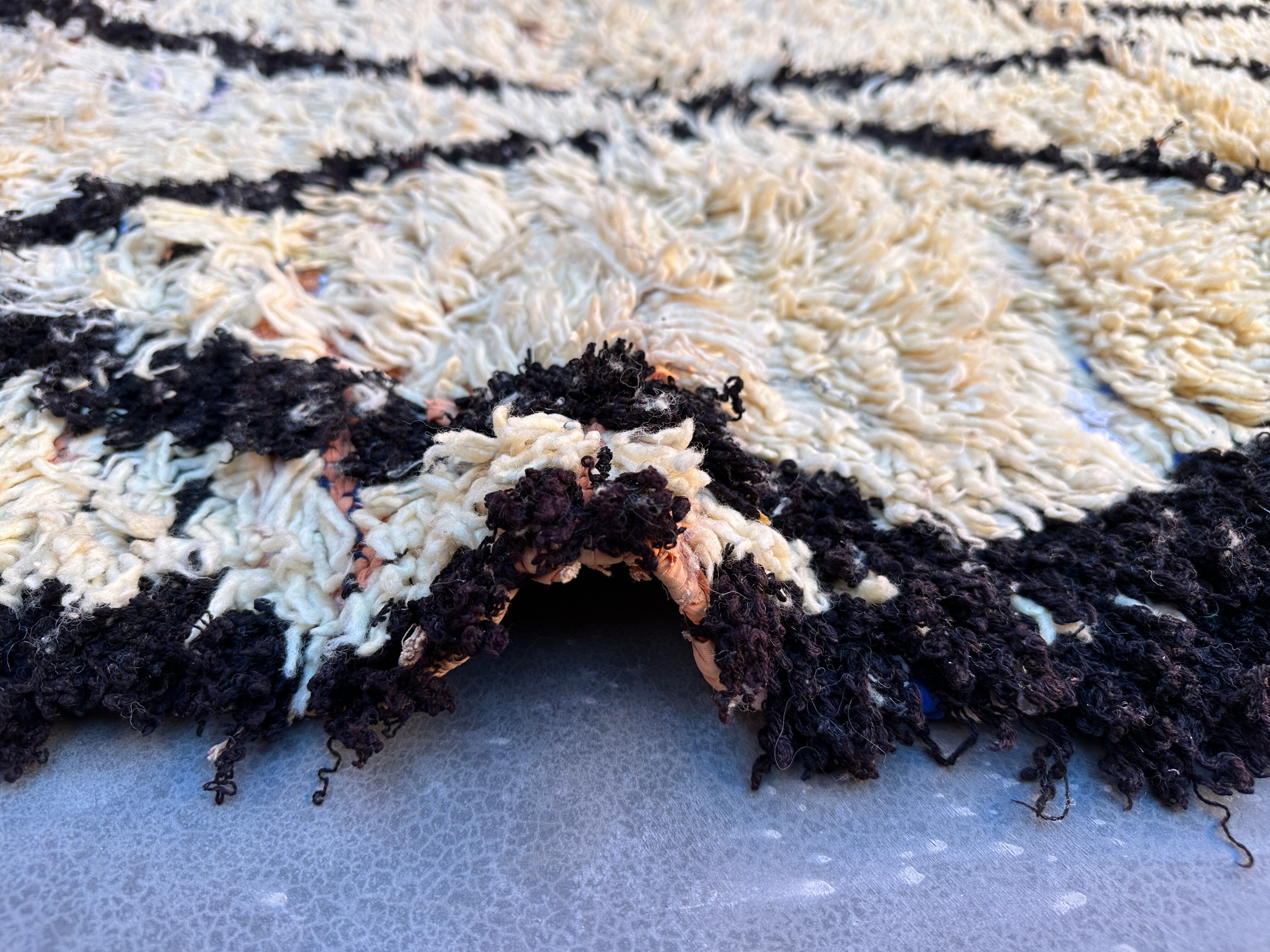 Moroccan carpet - 105 x 270 cm