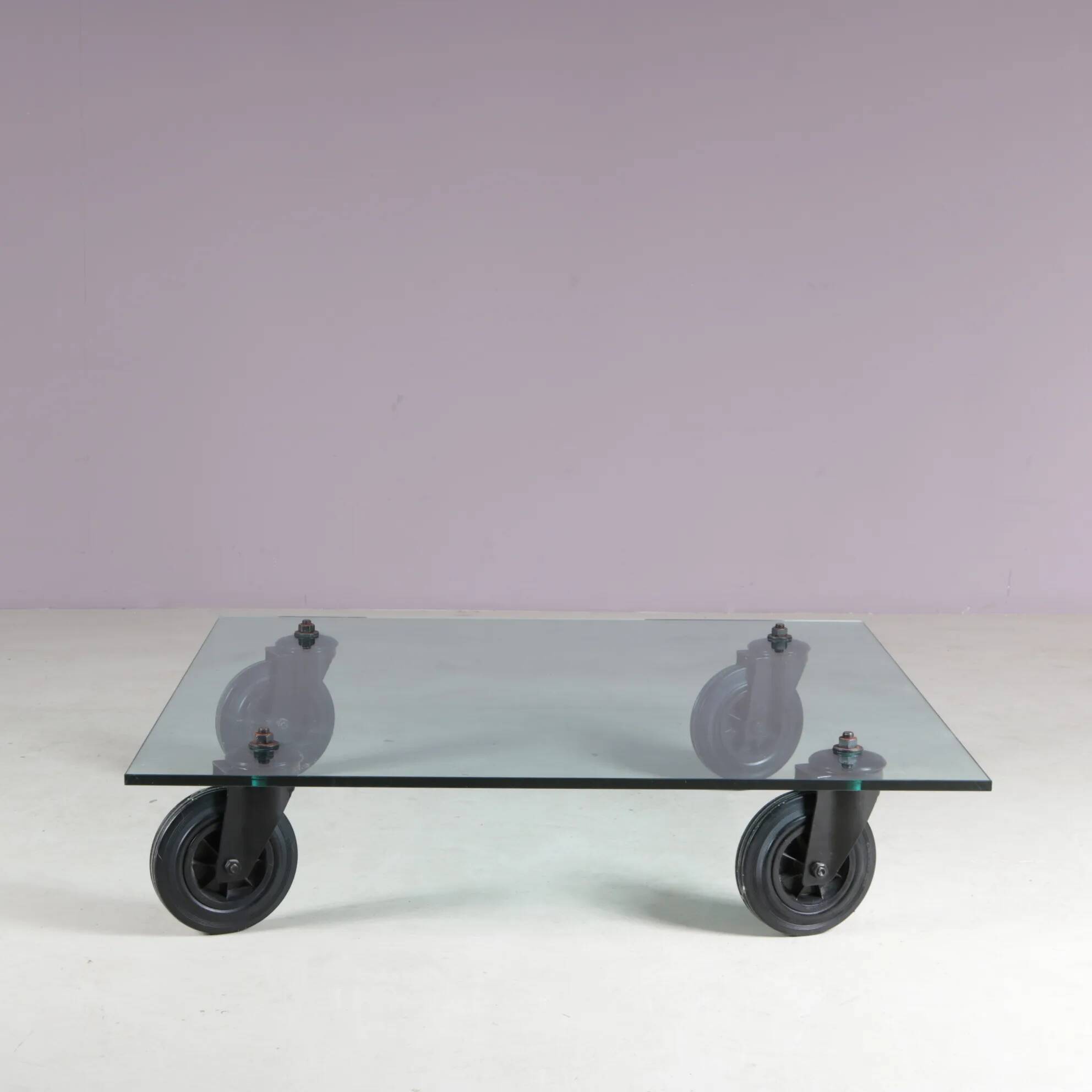 Coffee table "Table with Wheels" from the 1980s by Gae Aulenti for Fontana Arte, Italy.