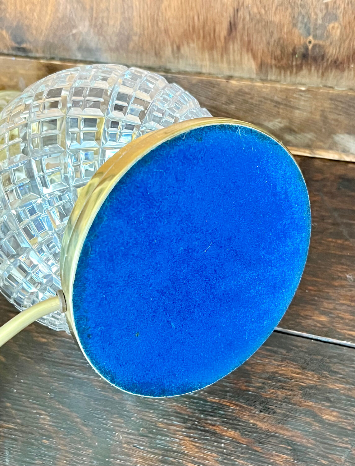 Crystal lamp stand | round diamond cut crystal lamp | stuart crystal lamp