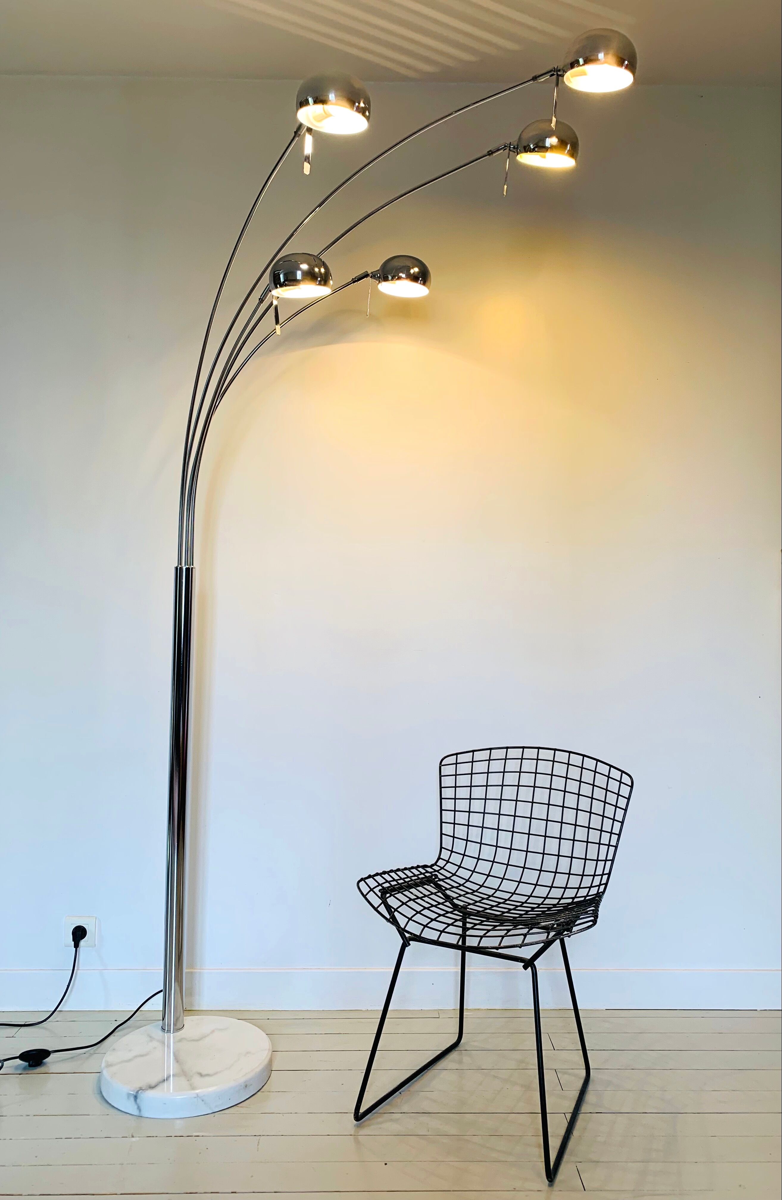 5-branched thrush floor lamp