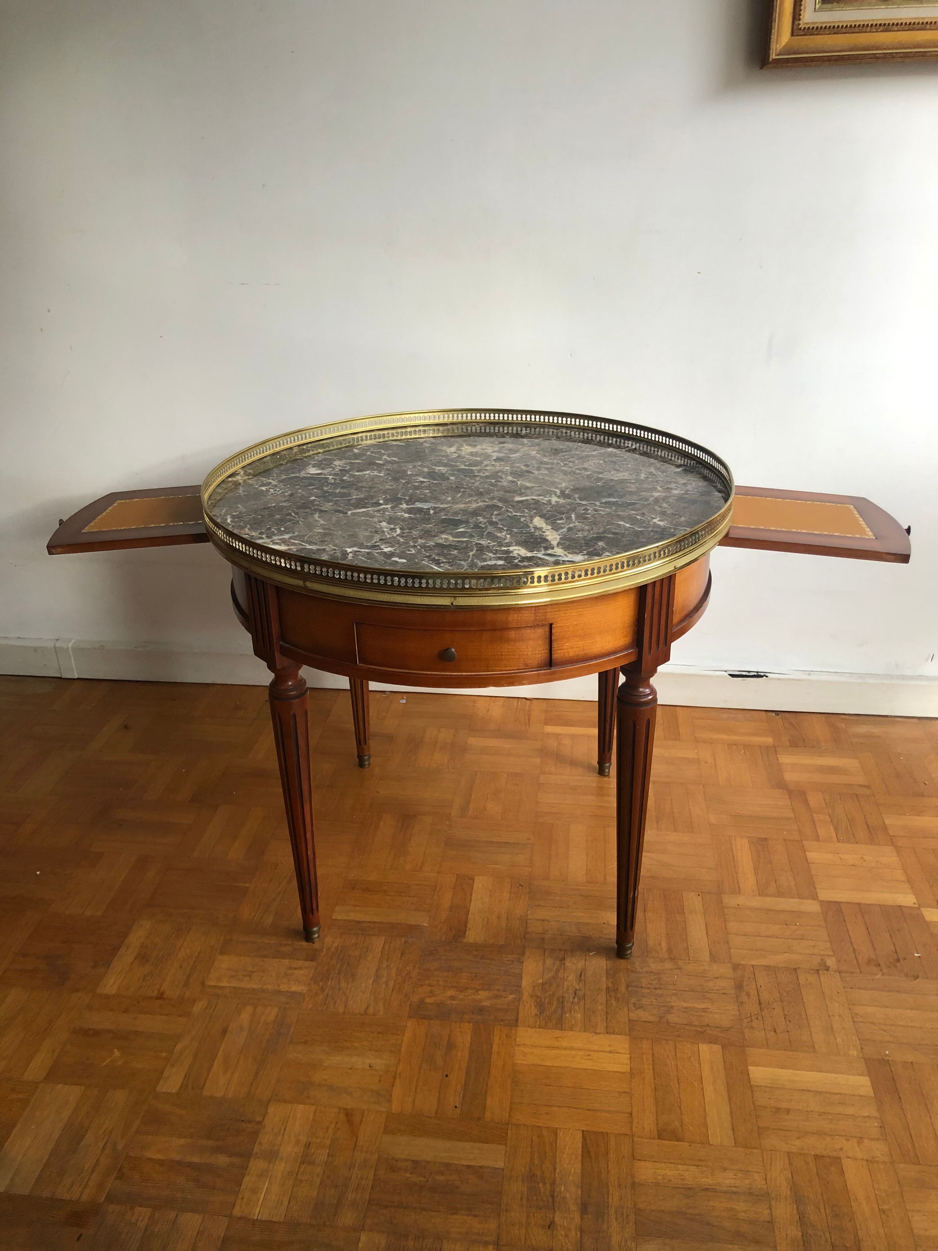 Bouillotte table with grey marble