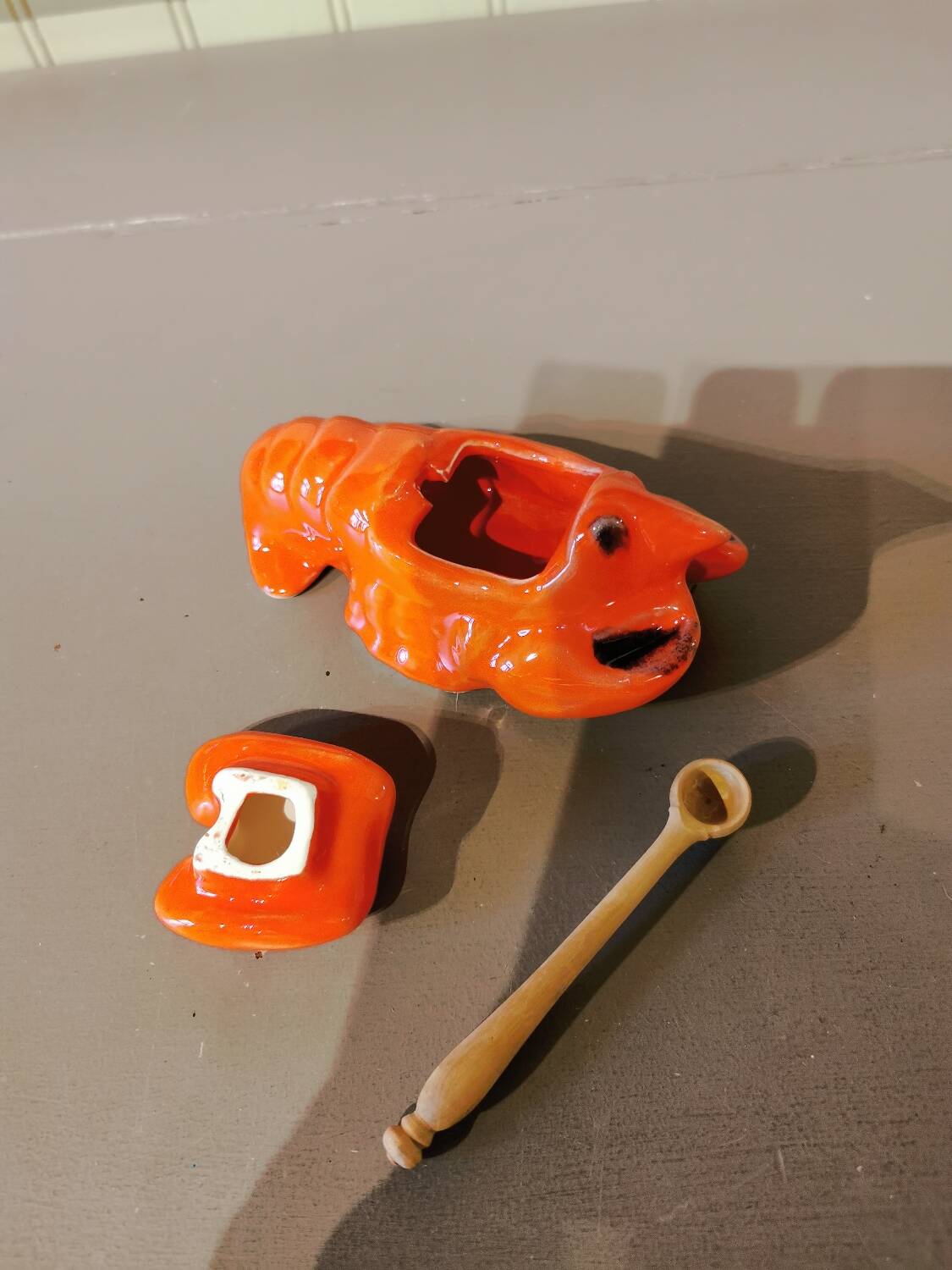 Vallauris vintage Barbotine condiment set