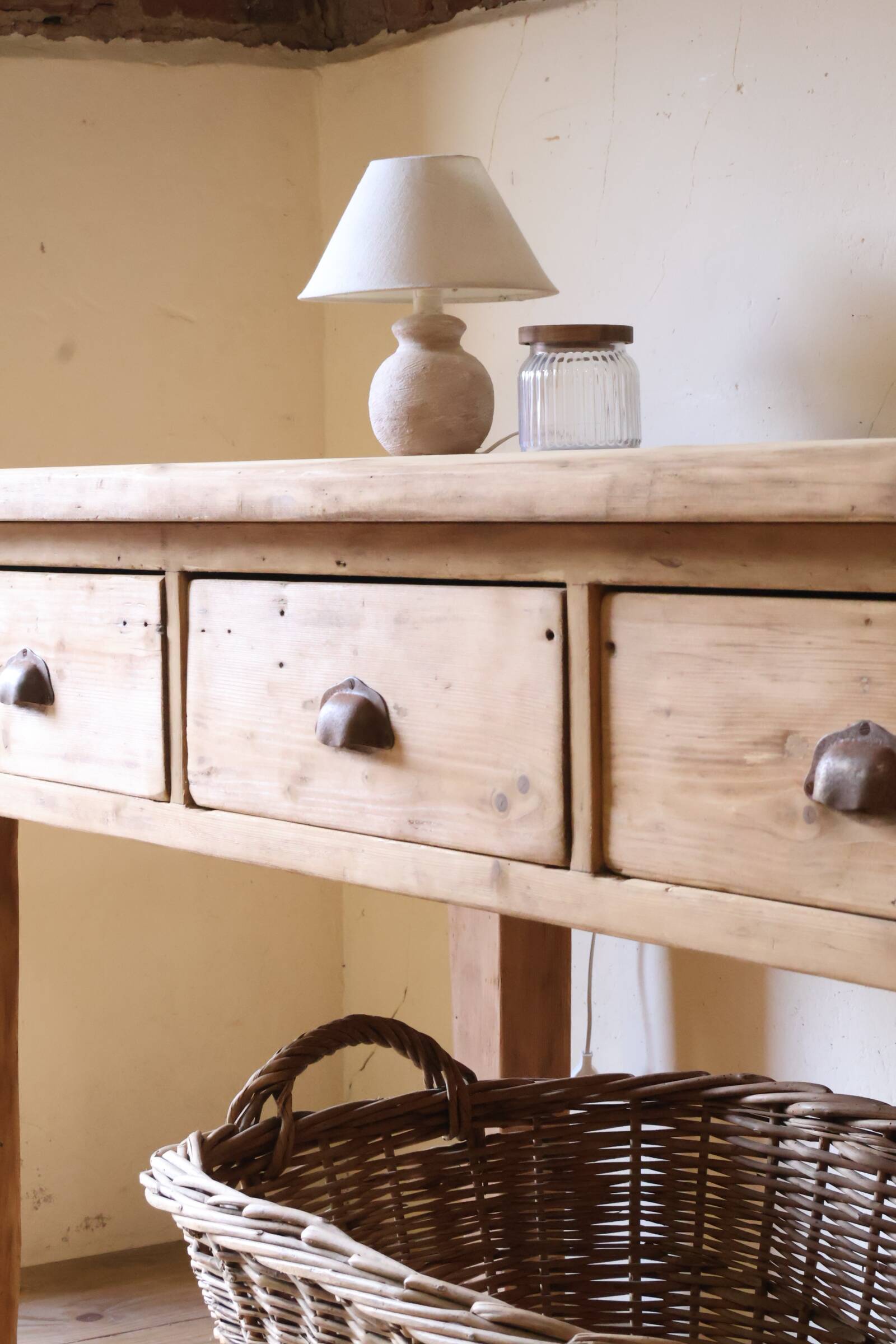 Rustic workshop furniture