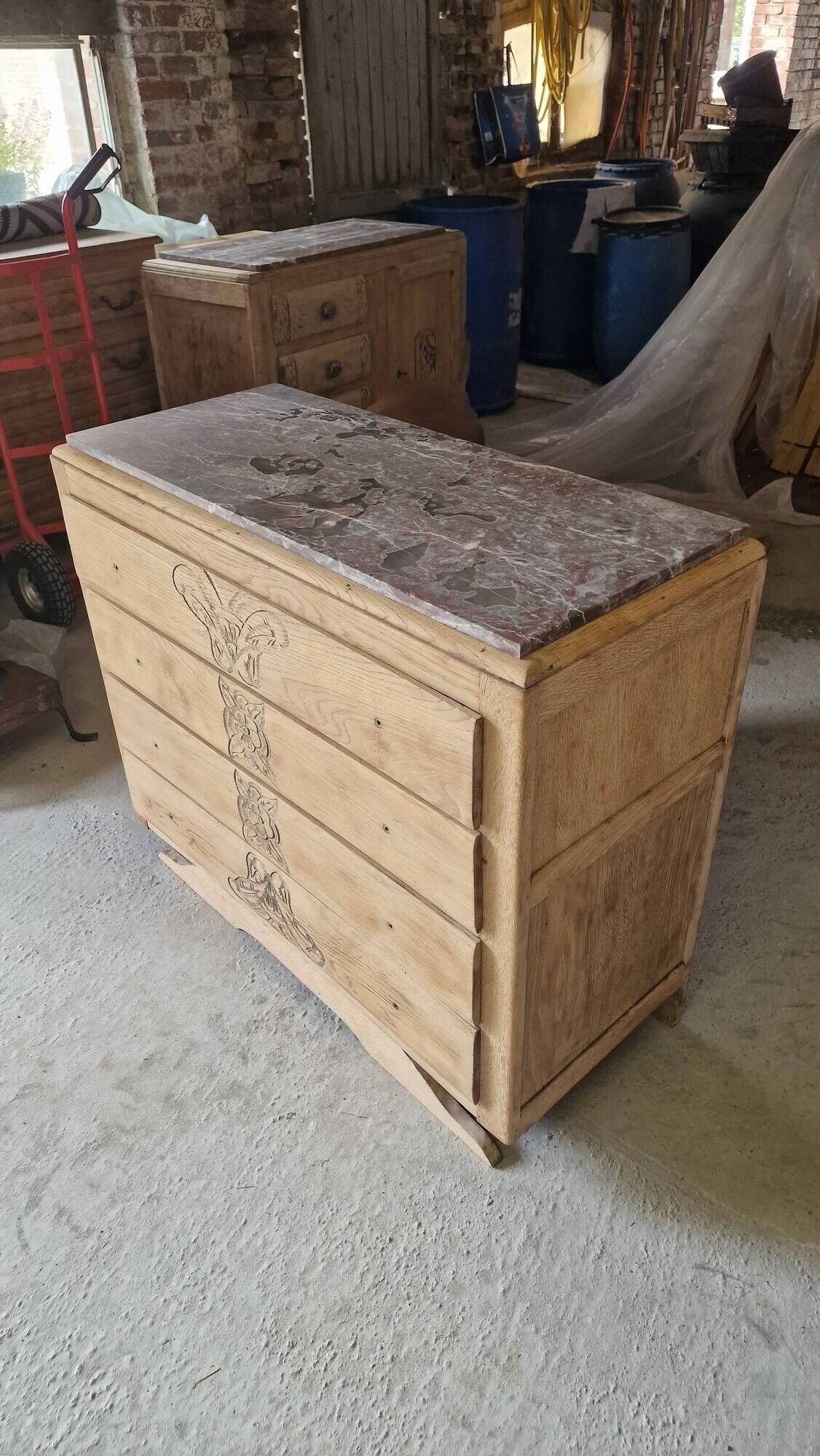 Wood and marble chest of drawers