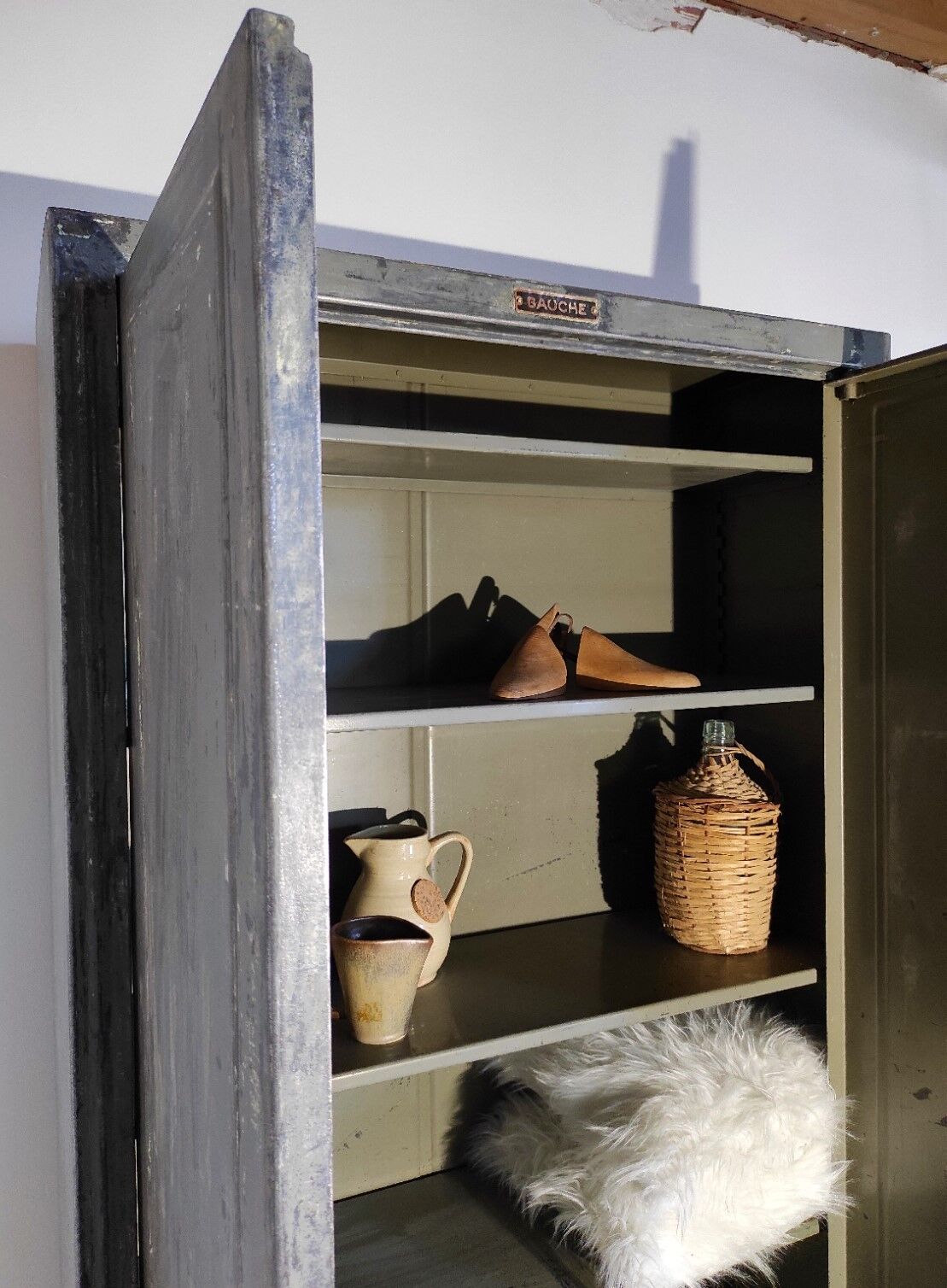 Parisian metallic wardrobe " Bauche "