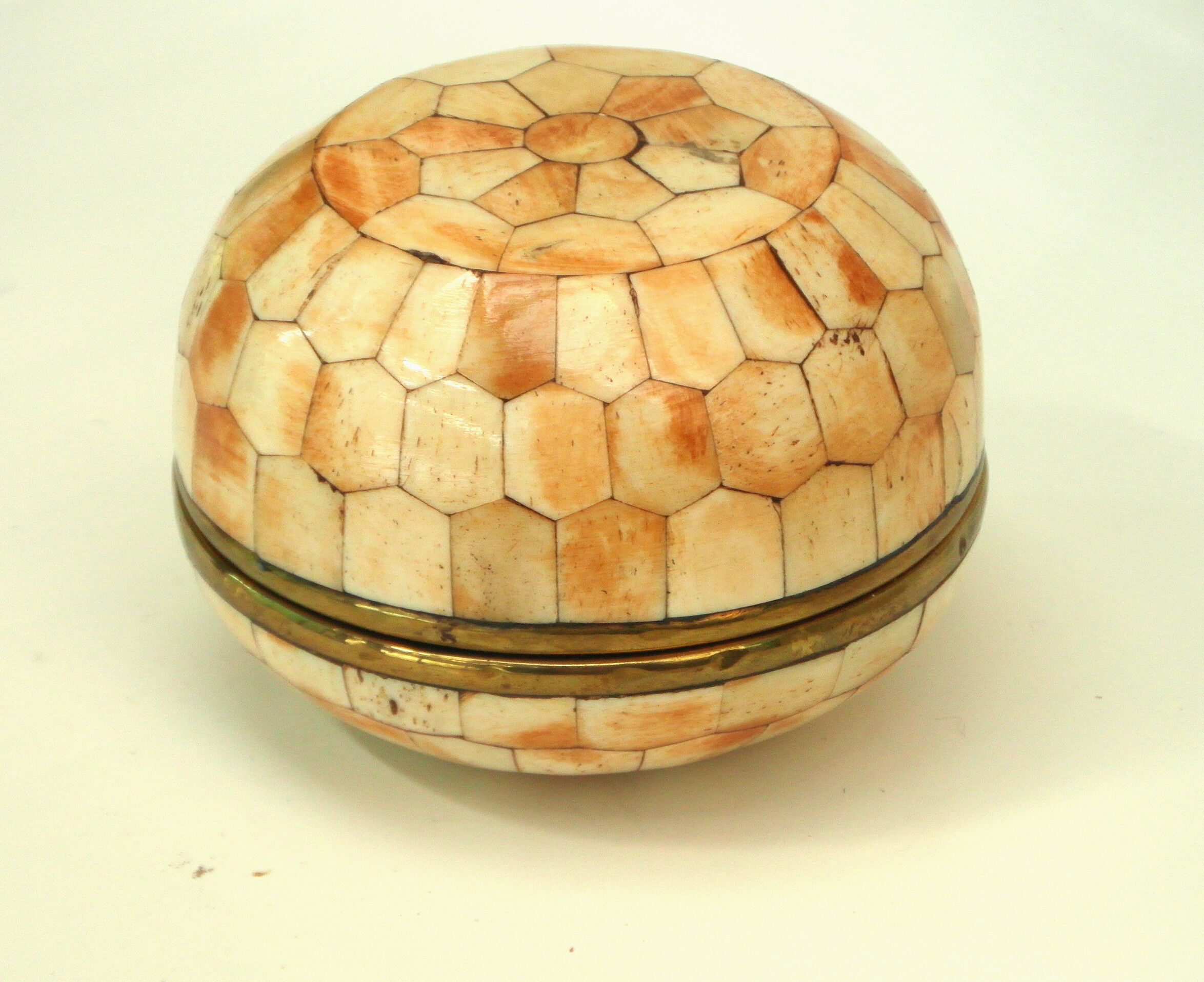 Ivory partitioned box